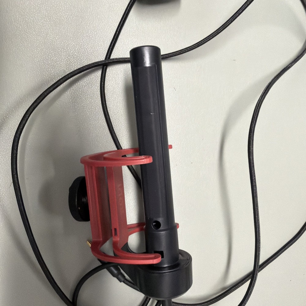 Rode VideoMic GO Lightweight On Camera Microphone