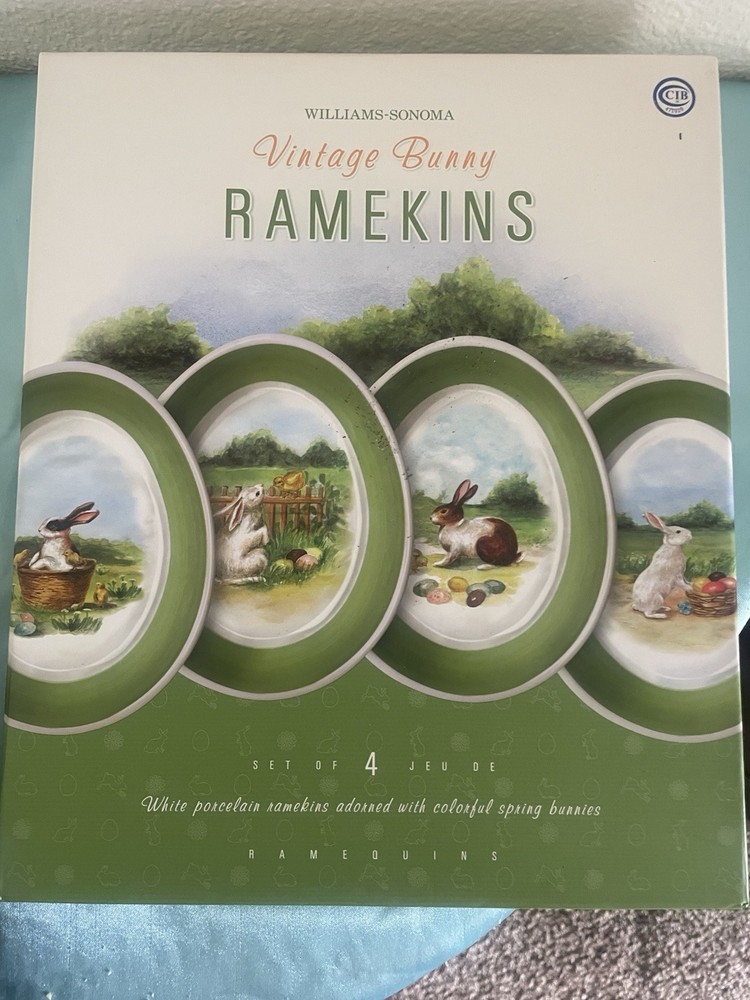 William-Sonoma Vintage Bunny Ramekins