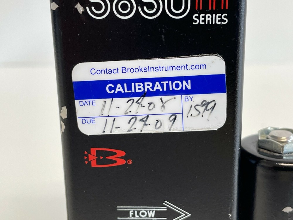 U2: Brooks 5850TR Mass Flow Controller 5850 TR Series