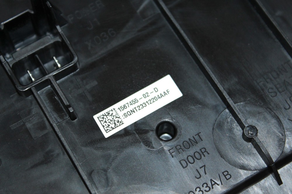 TESLA 2017 – 23 MODEL 3 FRONT LEFT SIDE VOLTAGE BODY CONTROL MODULE