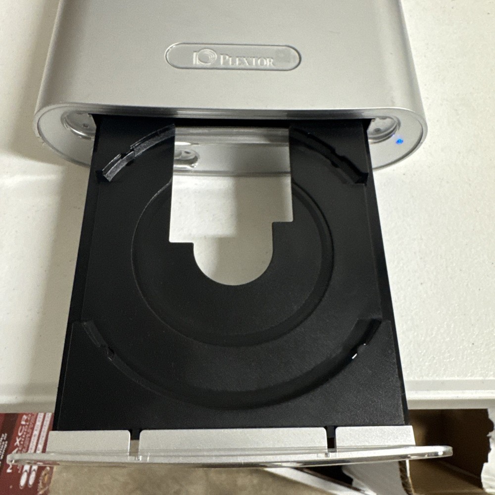Plextor PX-708UF DVD and CD Rewritable Drive - Unit Only