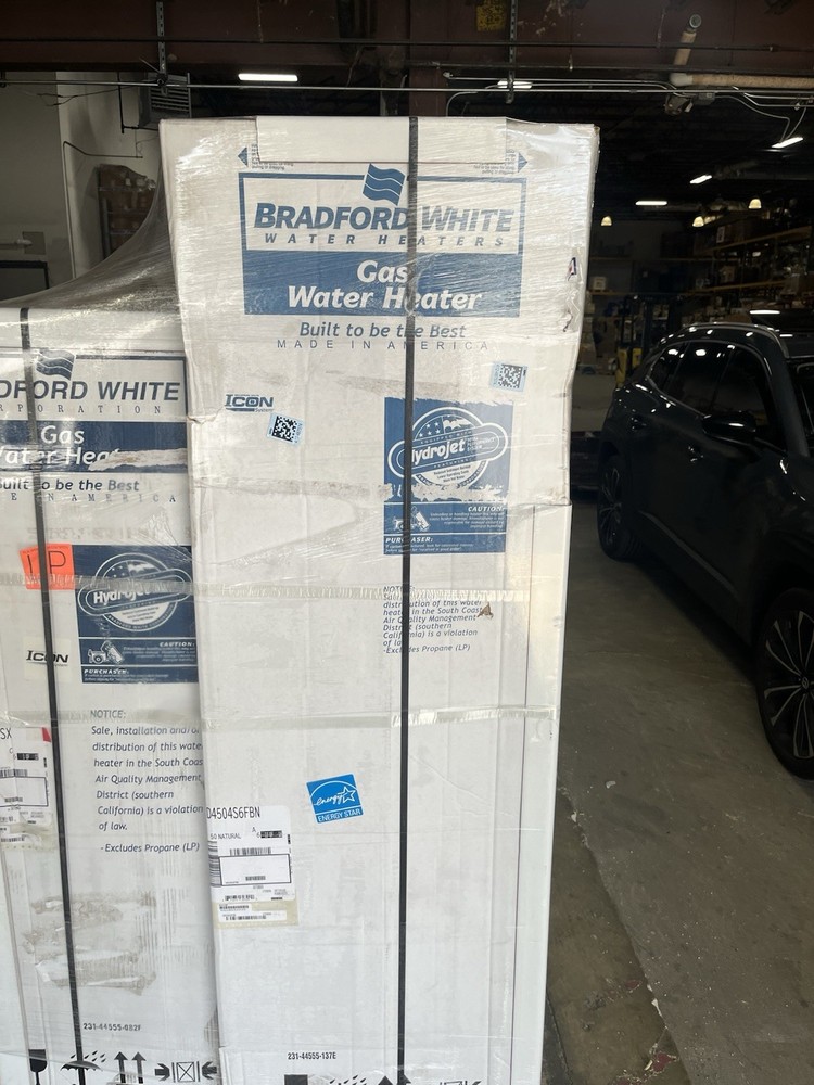 Bradford White D-4-504S6FBN Defender Safety System 50 Gallon Water Heater NG