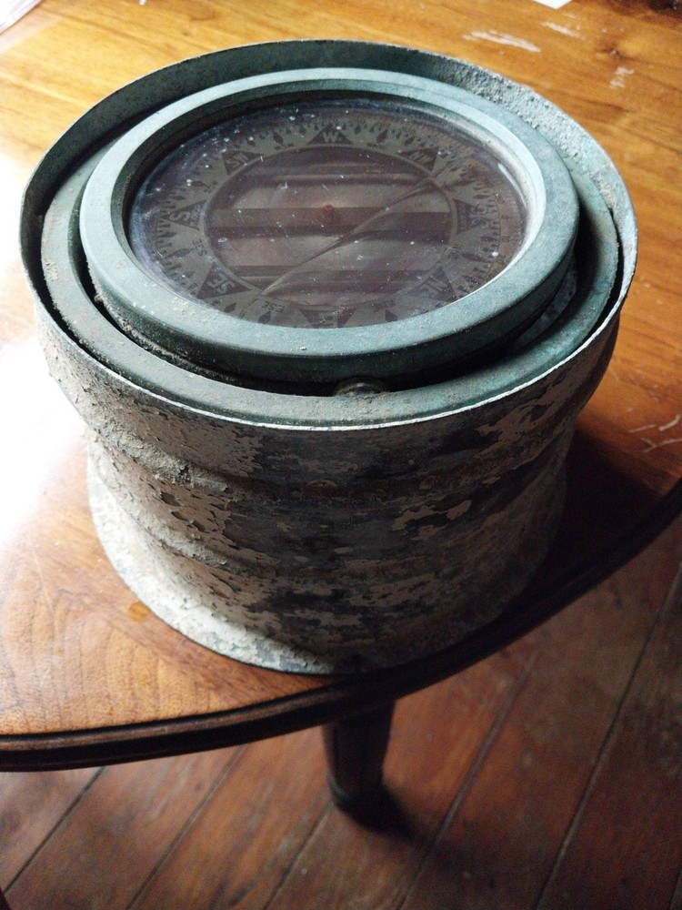 Antique Ship Nautical Compass