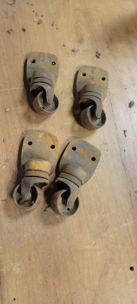 4 Antique Cast Iron Wheels, small Casters Set