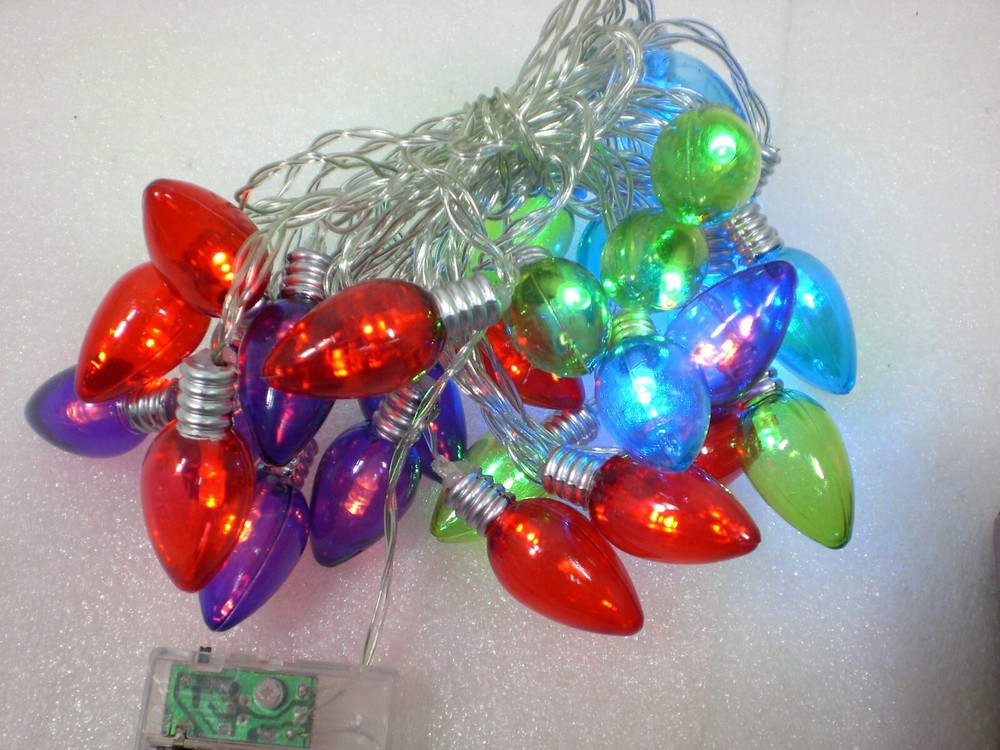 C7 Size Bulbs Battery Operated String Christmas 30 LED Light Set