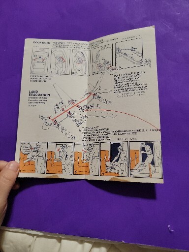DELTA AIRLINES 7-757 PASSENGER SAFETY INFORMATION PAMPLET