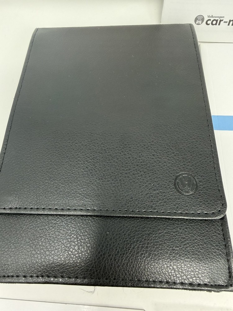 2015 Volkswagen Golf Owners Manual OEM Set