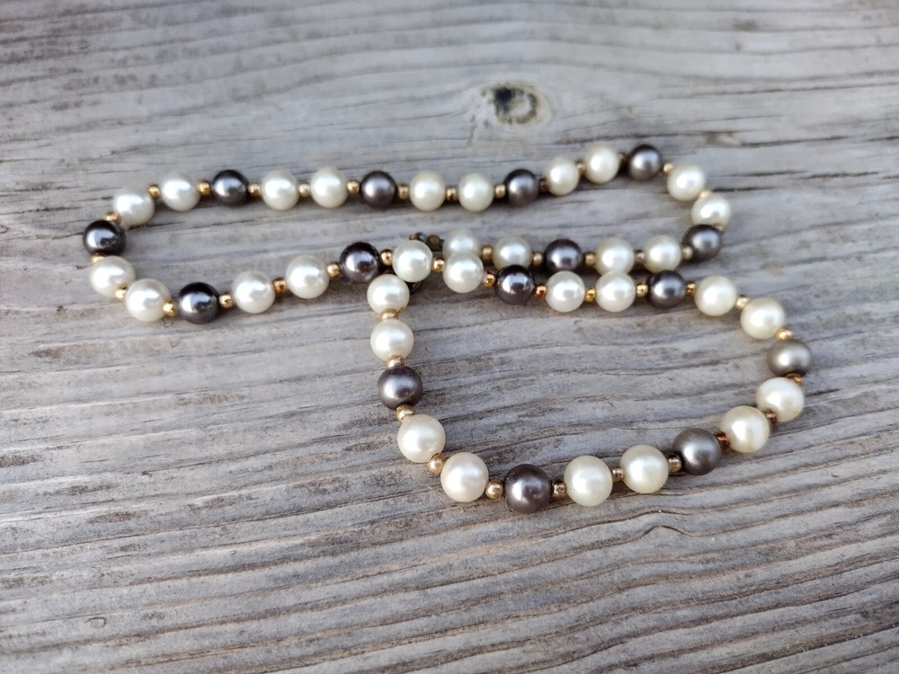 Vintage glass necklace