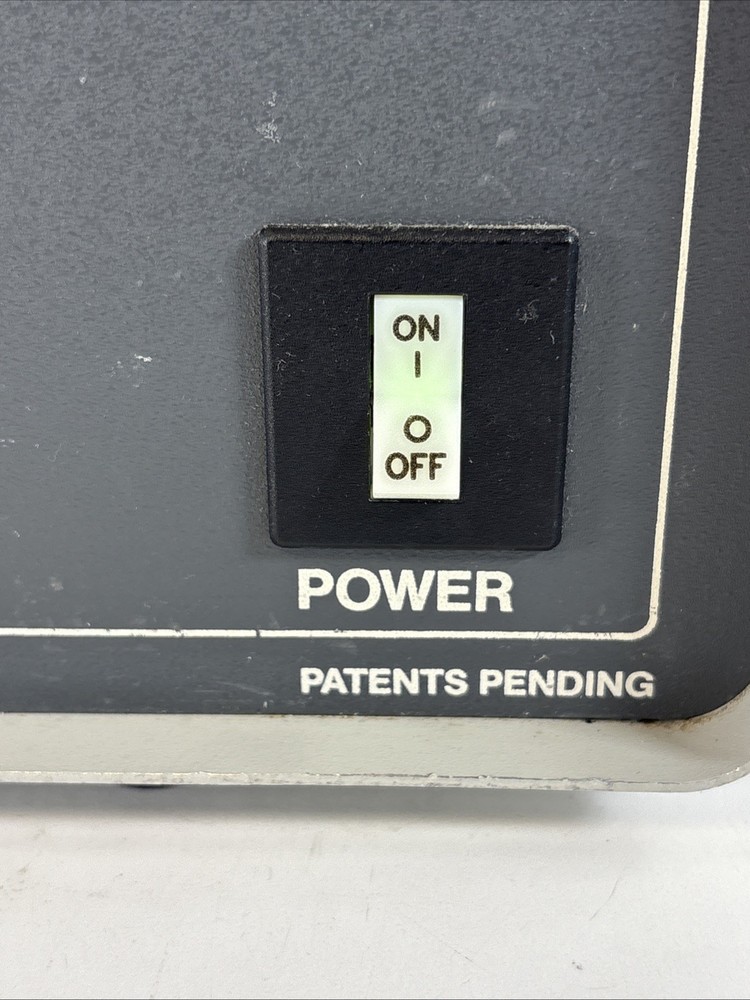 LUXTEC FIBEROPTICS HIGH INTENSITY XENON 1900 LIGHT SOURCE