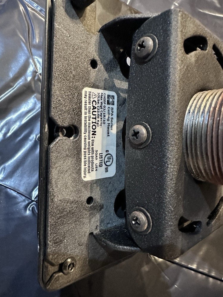 Chief RPA Series Ceiling Mount bundle For Projector *NO HARDWARE* AS-IS EB-4641
