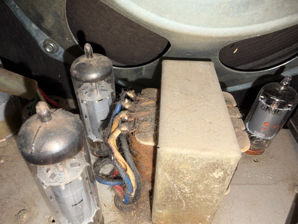 Lafayette Model LA-75 Amplifier