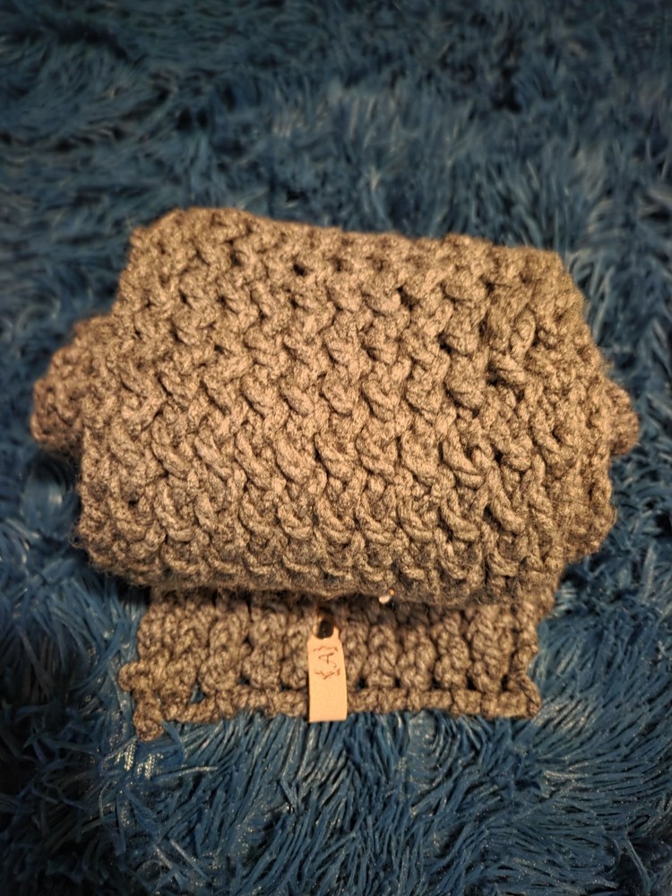 Handmade Scarf by Abs