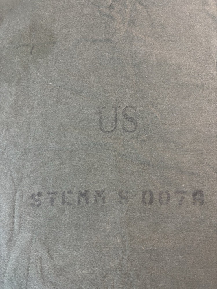 US Army Barracks Bag Green Laundry Bag With Drawstring VTG