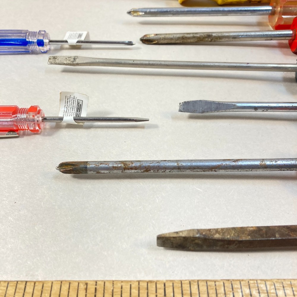 Screwdriver Lot 9 Pc 4 Phillips 5 Flat Slotted