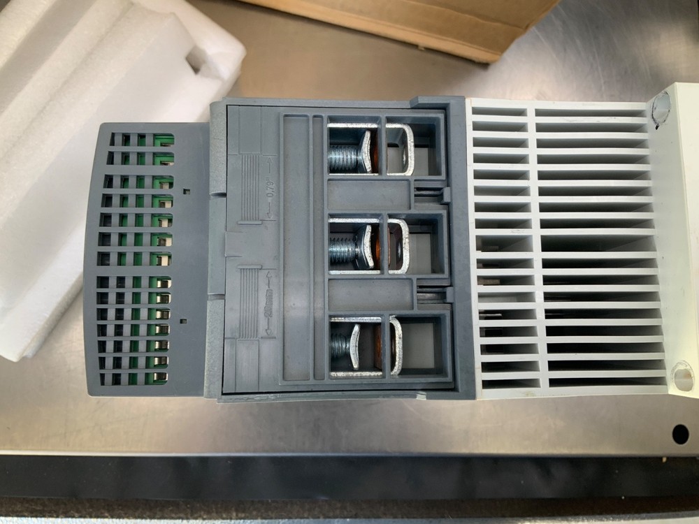 ABB PSE18-600-70 Open Soft Starter