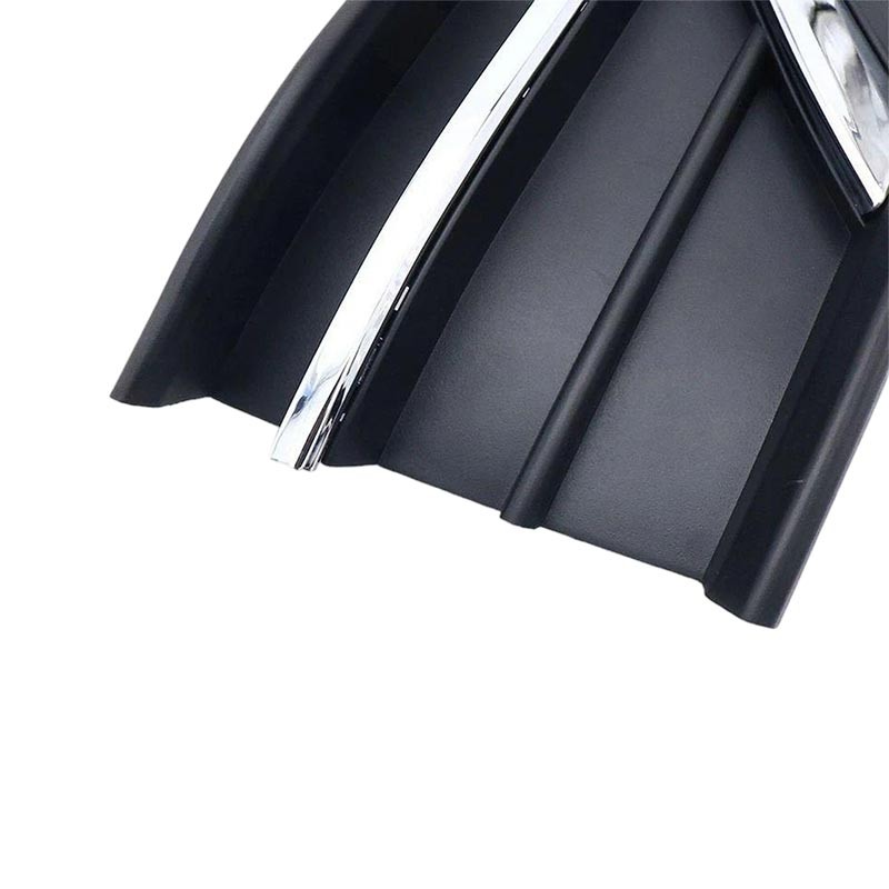New Passenger Side Front Bumper Insert Fit Volkswagen Passat 2016-2019