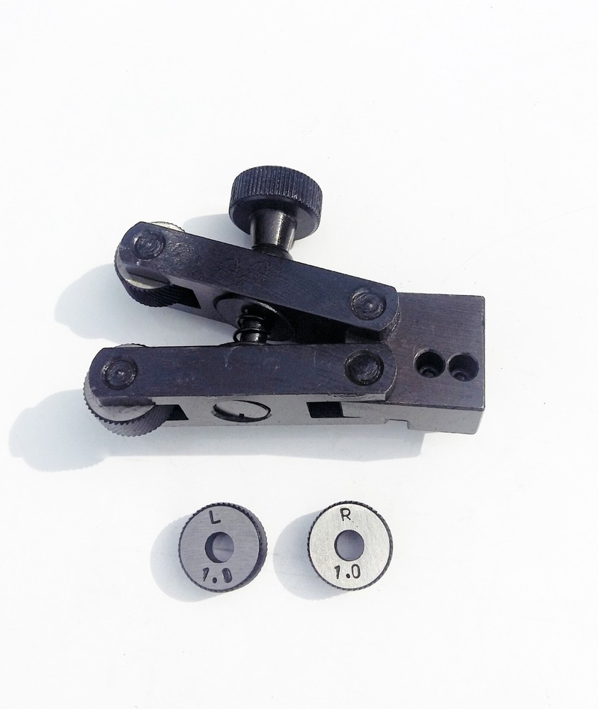 V- Clamp type Knurling Tool + Pair of Knurls