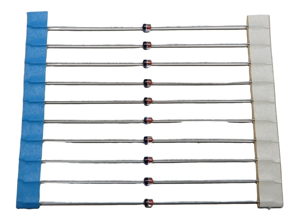 1S1588 Switching Diode, 100 pcs