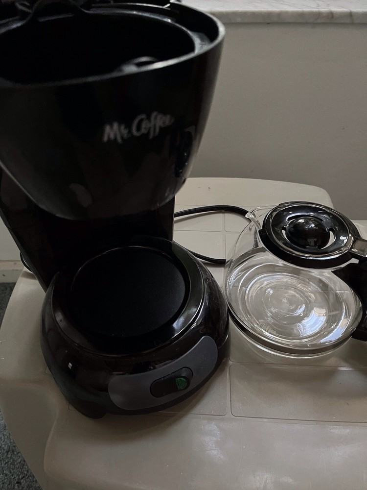 Mr. Coffee 4 Cup Coffee Maker Model TF5 with Filters