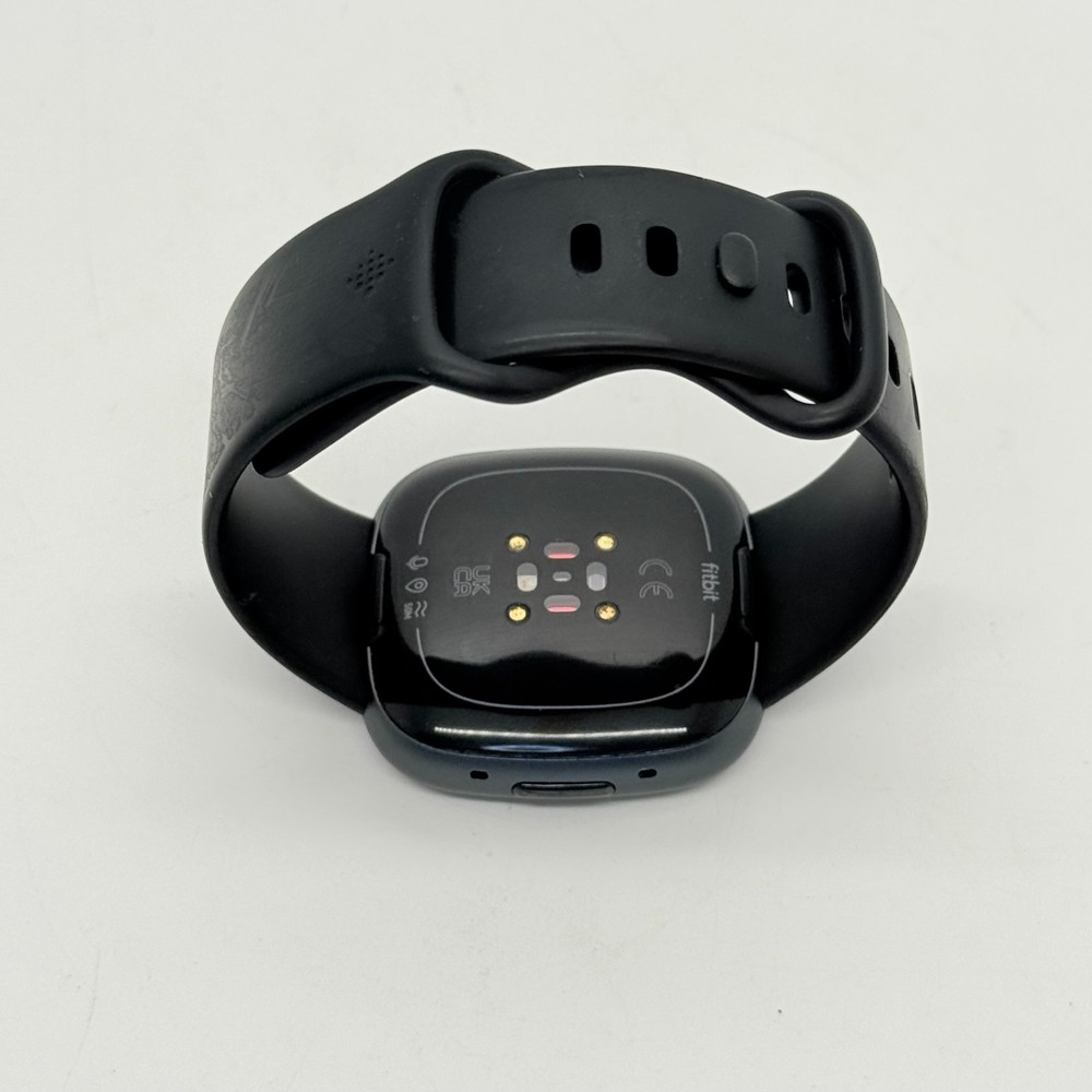 Fitbit Versa 4 Fitness Smartwatch - Graphite [DP162]