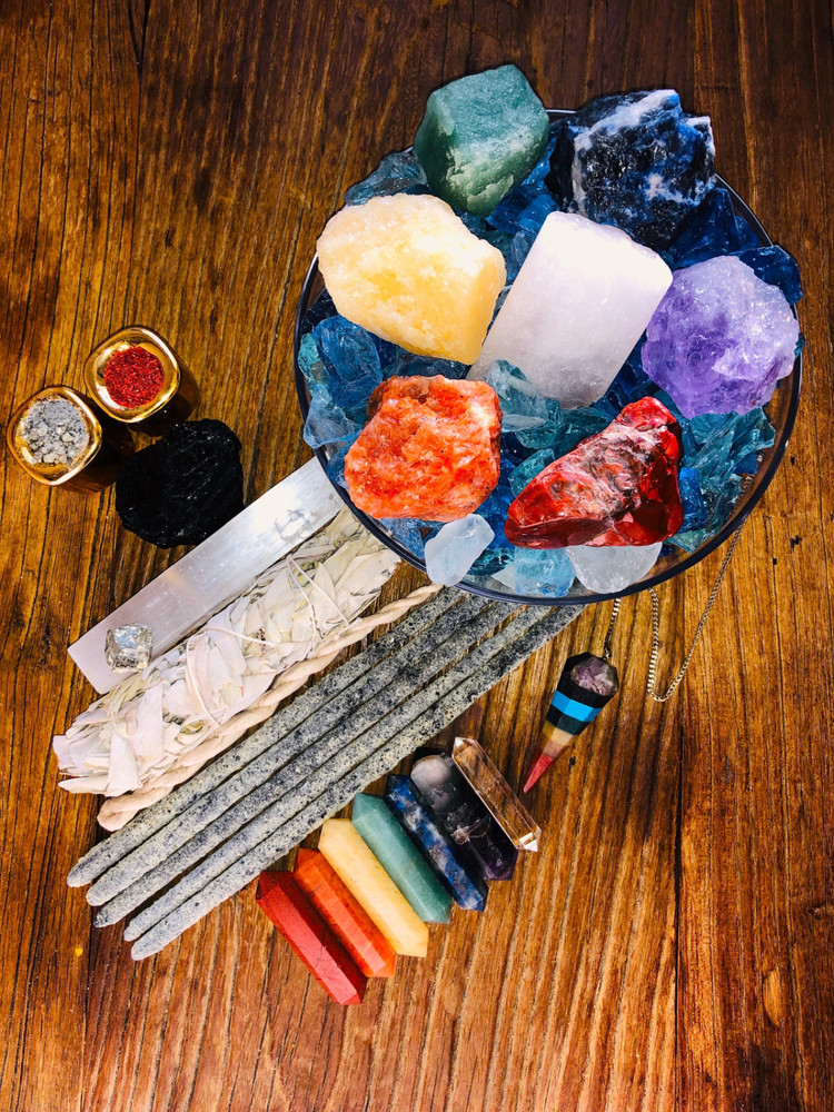 Large Chakra Crystal Healing Set - Metaphysical