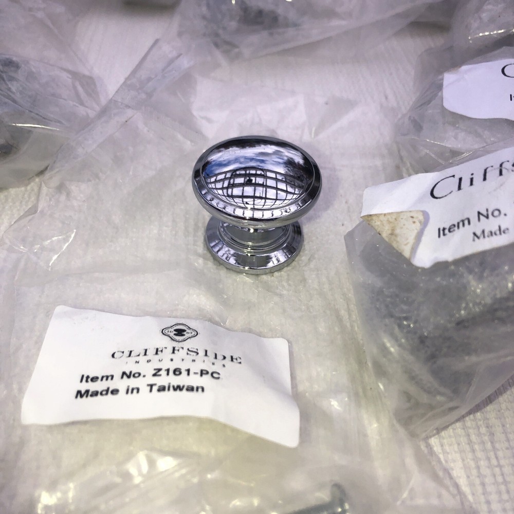13 Cliffside 161-PC Polished Chrome Finish Solid Brass 1-1/4" Cabinet Knob Pull