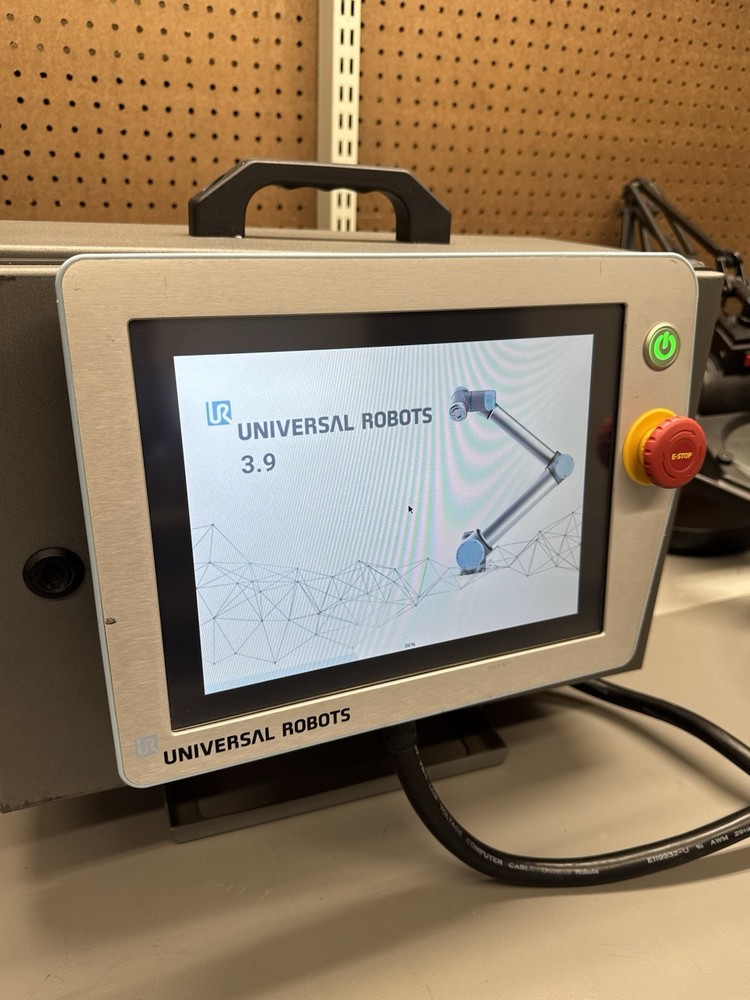 Universal Robots UR5 Controller CB3 with Teach Pendant 2015 — No Robot Arm