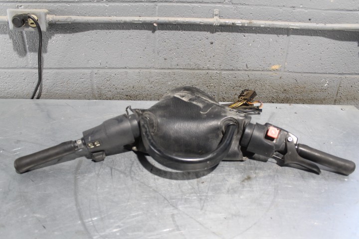 2002 SKIDOO SUMMIT 600 HANDLEBARS HANDLE BARS WARMERS KILL SWITCH THROTTLE #7033