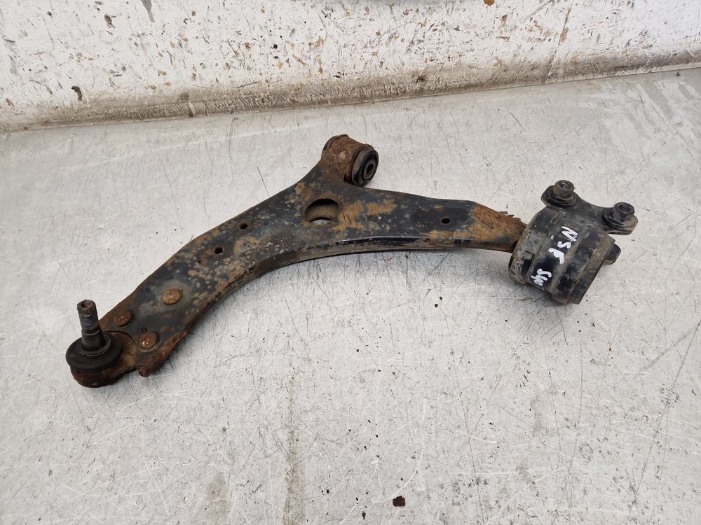 VOLVO S40 FRONT WISHBONE FRONT LEFT UK PASSENGER SIDE NEARSIDE 2004-2007