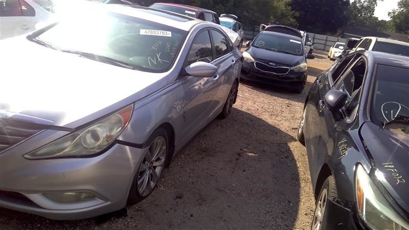 Engine ECM Electronic Control Module 2.4L Automatic Fits 11-14 SONATA 103961340