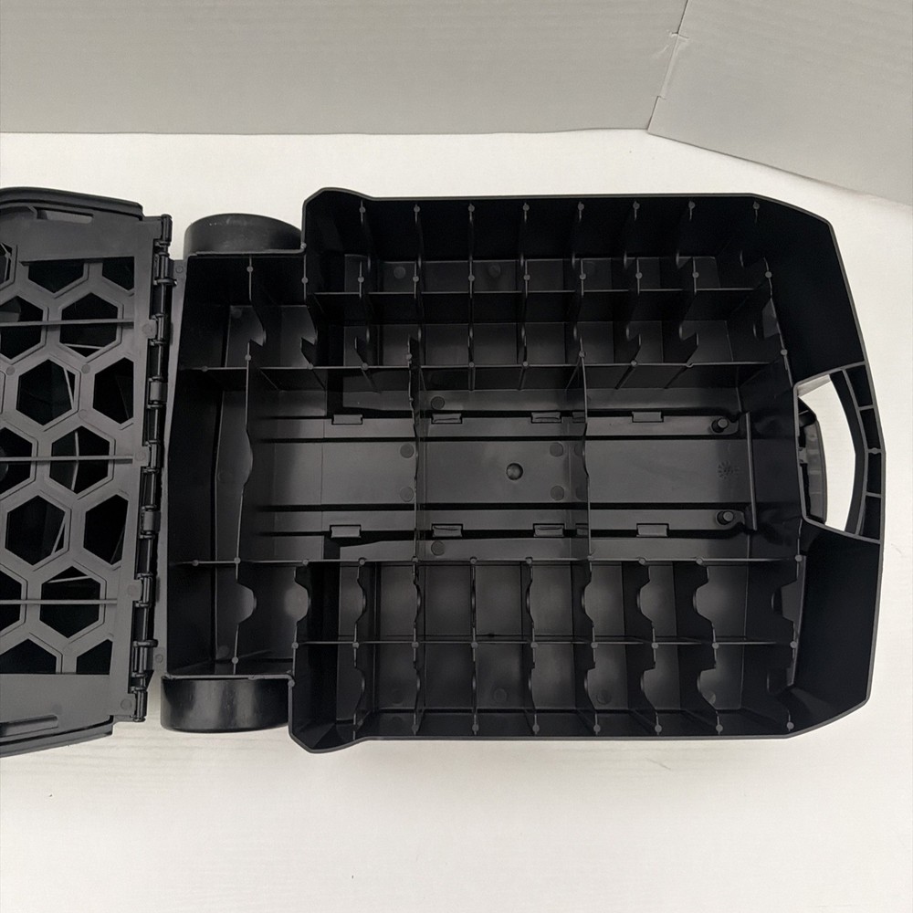 Hot Wheels 100-Car Rolling Storage Carrying Case - Missing 1 Key Lock