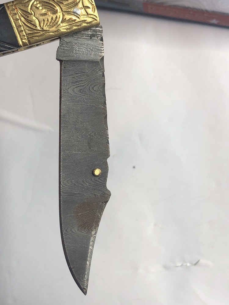 Valley Forge 4.5” CLSD Damascus Horn Handle