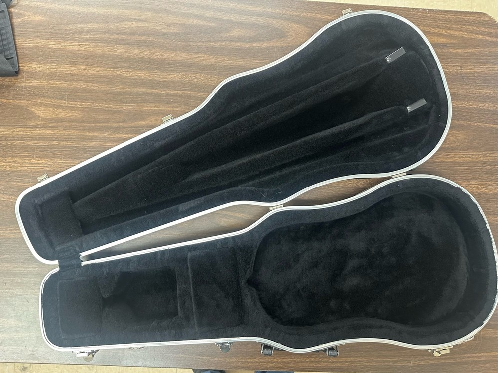 MTS Products 985V 4/4 Violin Case
