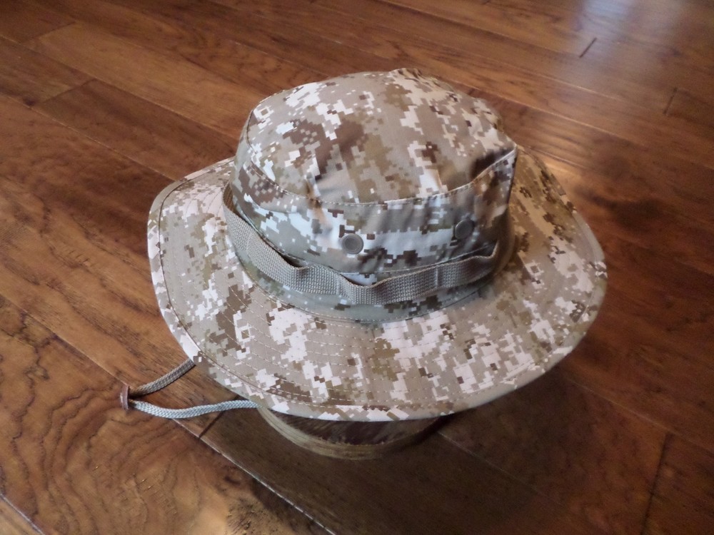 NEW DIGITAL DESERT BOONIE HAT SIZE MEDIUM MARINE CORPS CAMOUFLAGE PATTERN