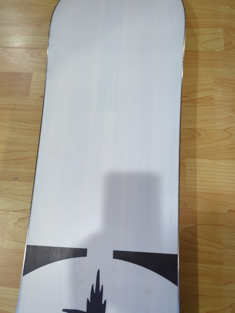 157cm Never Summer Dipstick Snowboard 2020 Beginners - Intermediate.