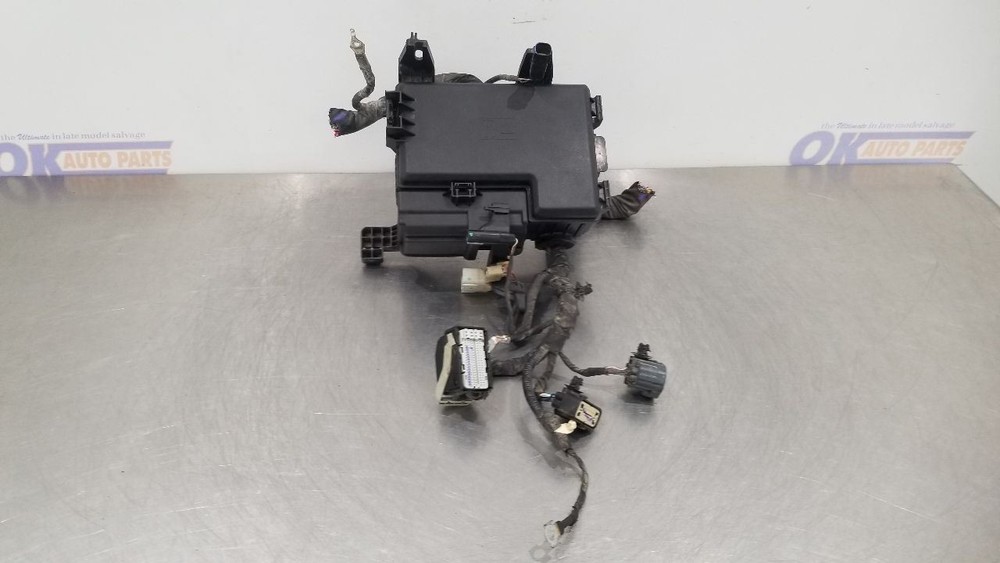 15 FORD F150 ENGINE FUSE BOX 5.0L