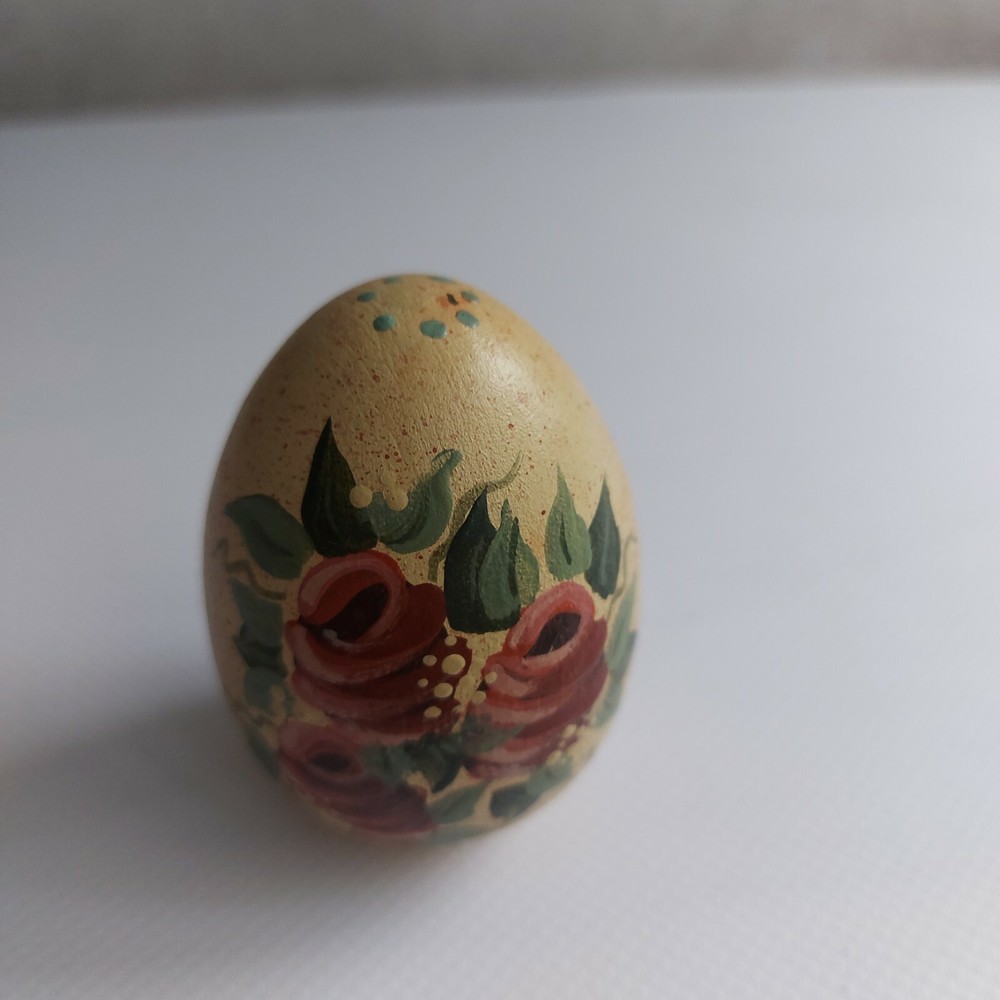 Egg painting tree handmade Pysanka author's