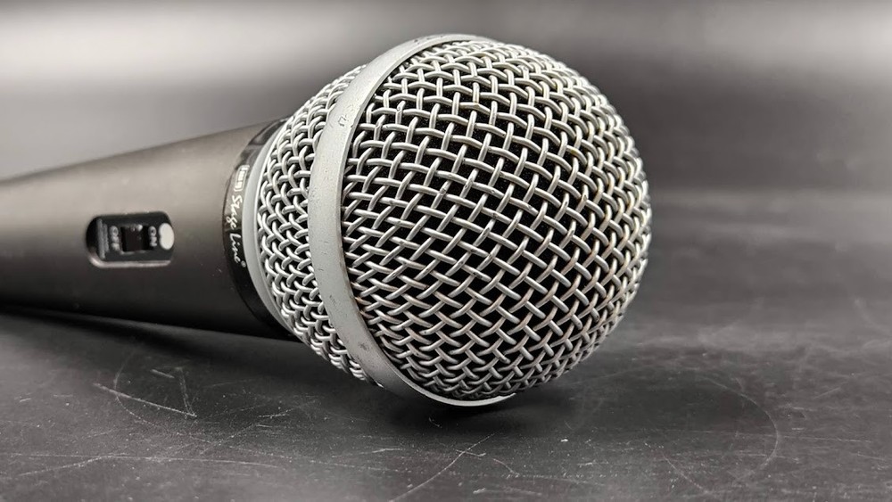 Stage Line DM-2500 Dynamic Microphone Used Working Grey