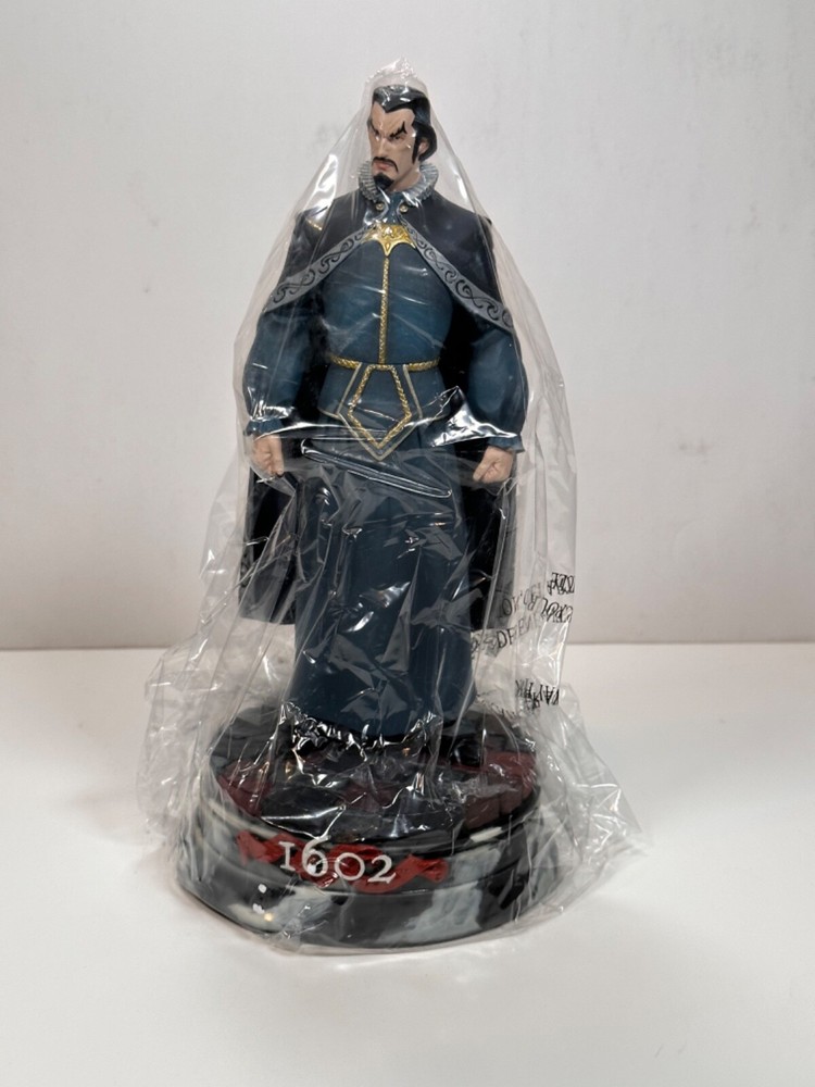 DOCTOR STRANGE 1602 Statue Open box