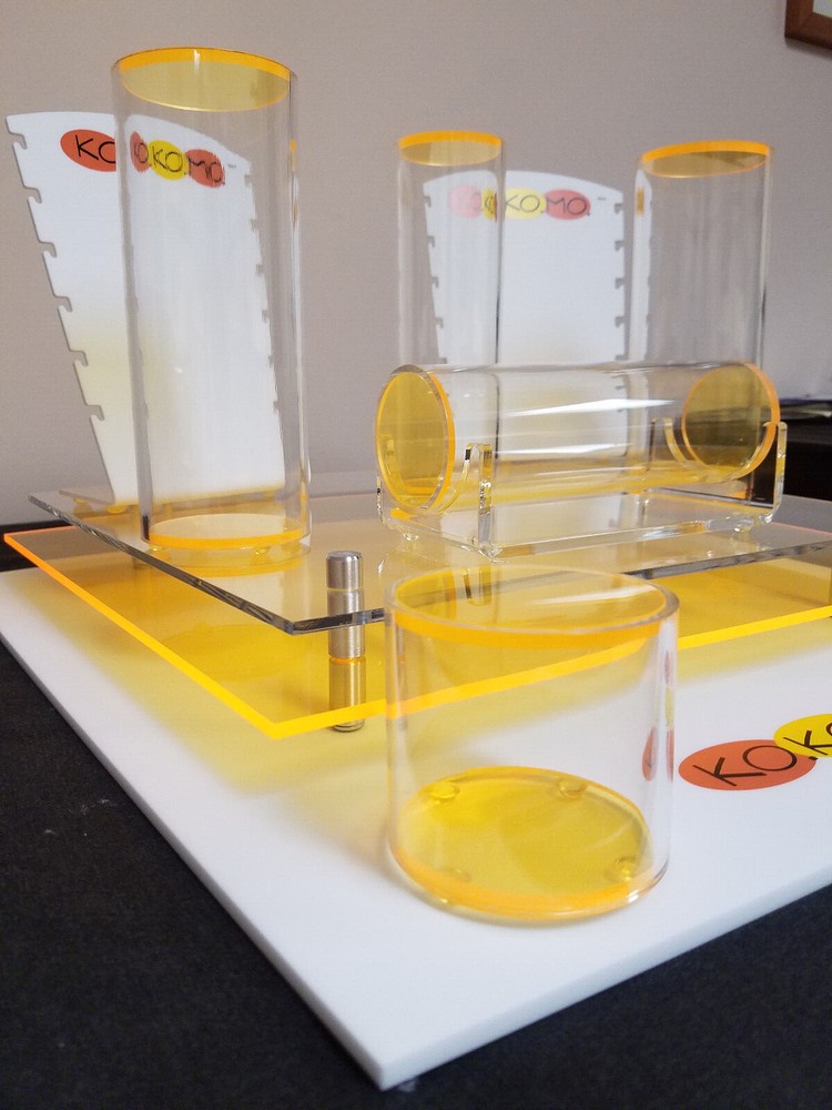 Modern Custom Designed 10 pcs Acrylic Jewelry Display Set