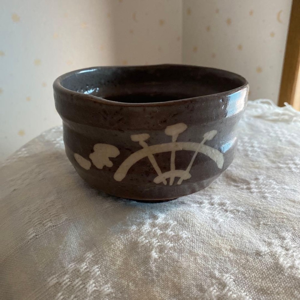 Tea Utensils brown white pattern
