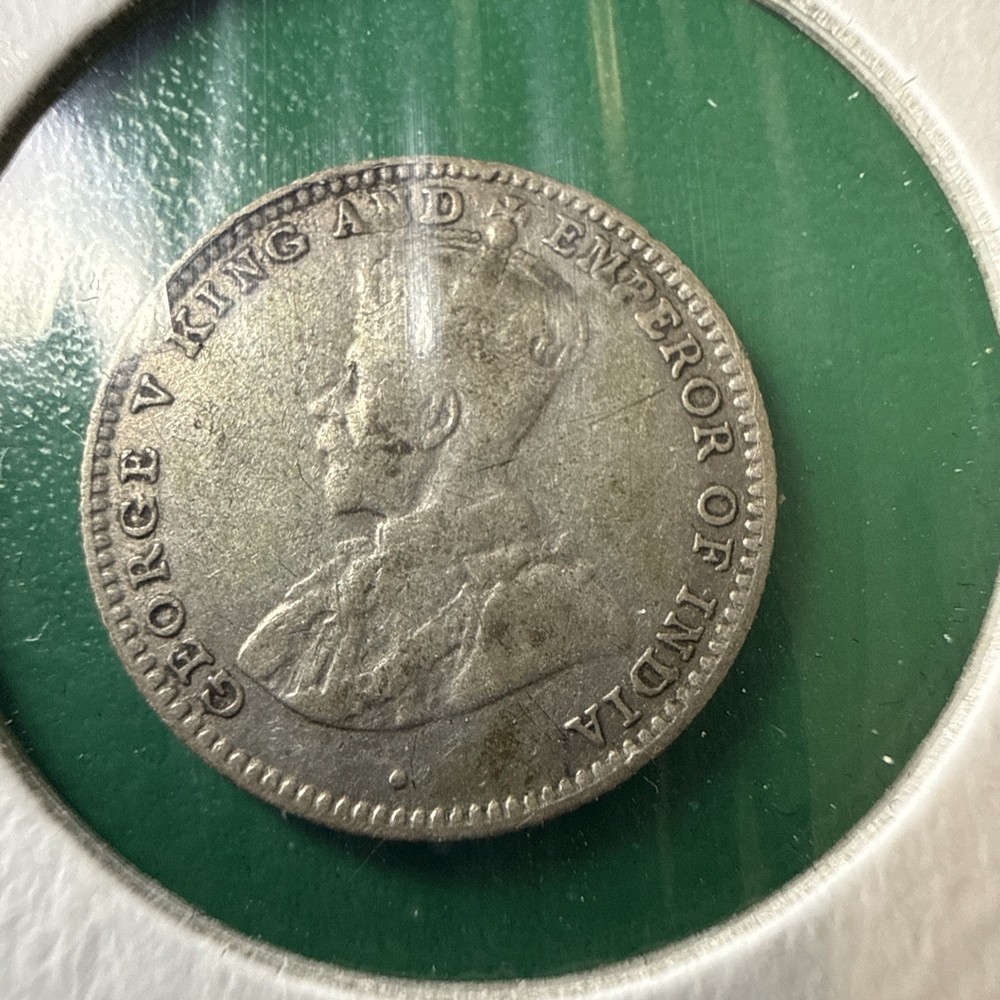 Ceylon 1927 10 Cents Silver Coin