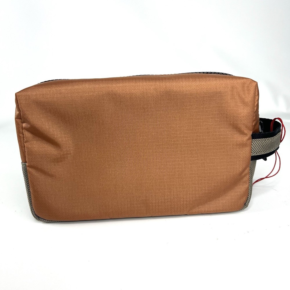 TUMI Travel Kit Medium Accessory Pouch Cider Sand