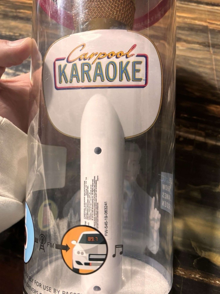 The Singing Machine Wireless Bluetooth Microphone Carpool Karaoke