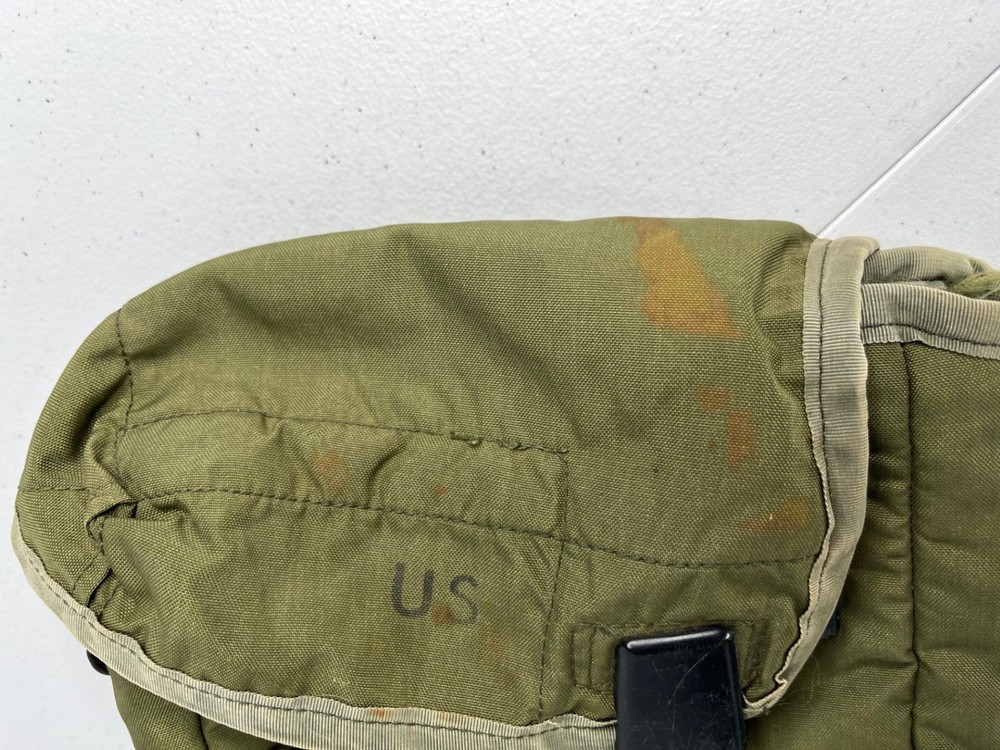 Late Vietnam War 2 Quart Canteen (1972 Dated) Complete