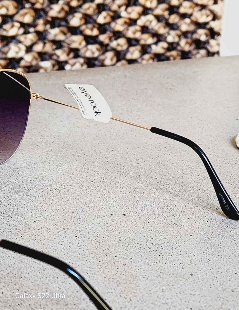 Gold frame Aviator sunglasses (gray gradient) 100% UV Protection