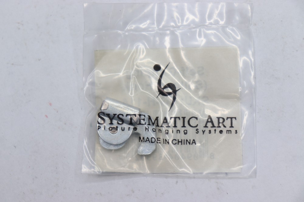 Systematic Art Museum Hook AK-HP-118