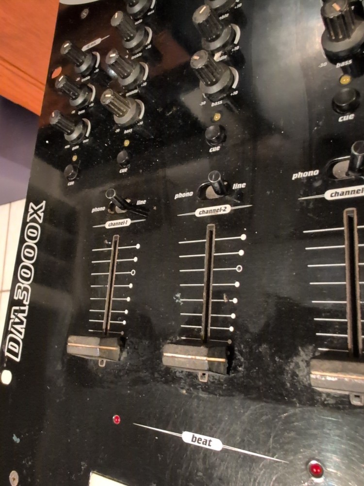 Numark DM3000X Scratch Master Mixer - Good Working Condition