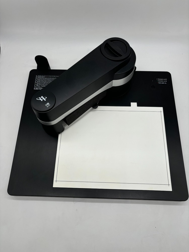 X-rite i1 Pro Rev E + i1 iO Automatic Table Scanner (BUNDLE)
