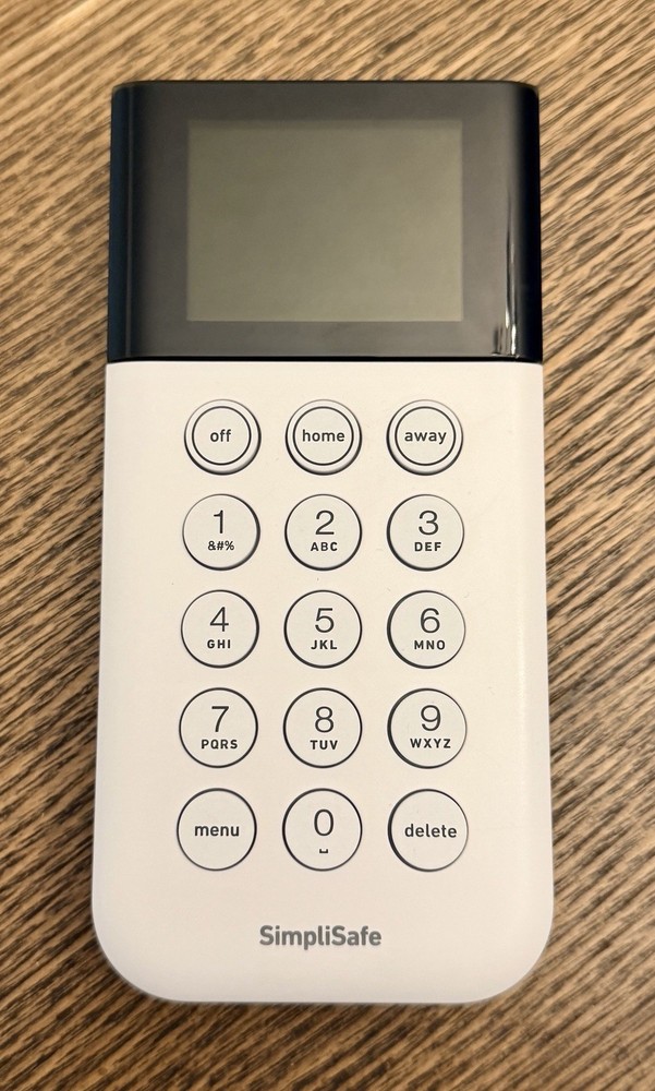 SimpliSafe Wireless 11-Piece Home Security Kit